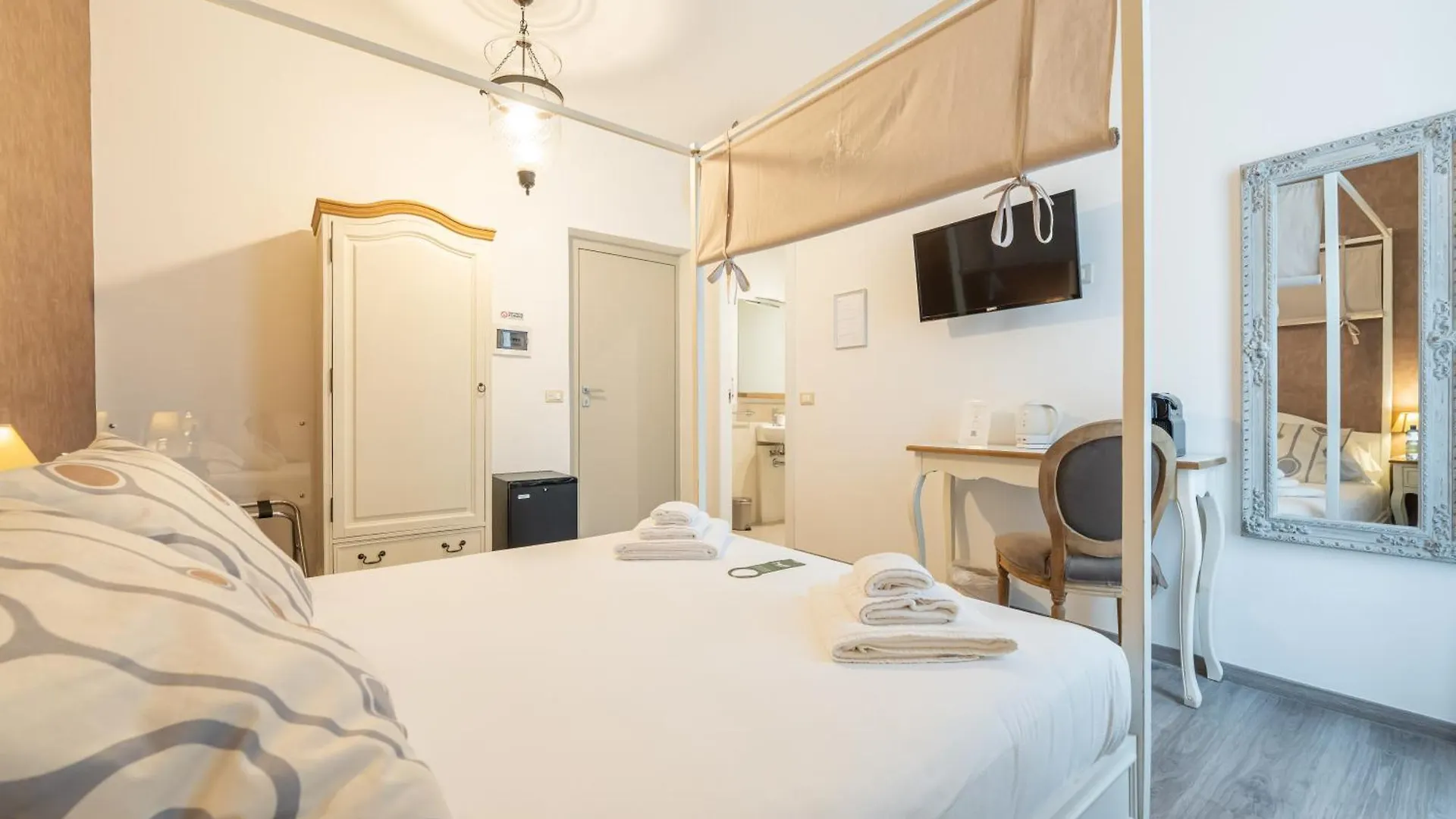 Popolo&Flaminio Rooms Roma Italia